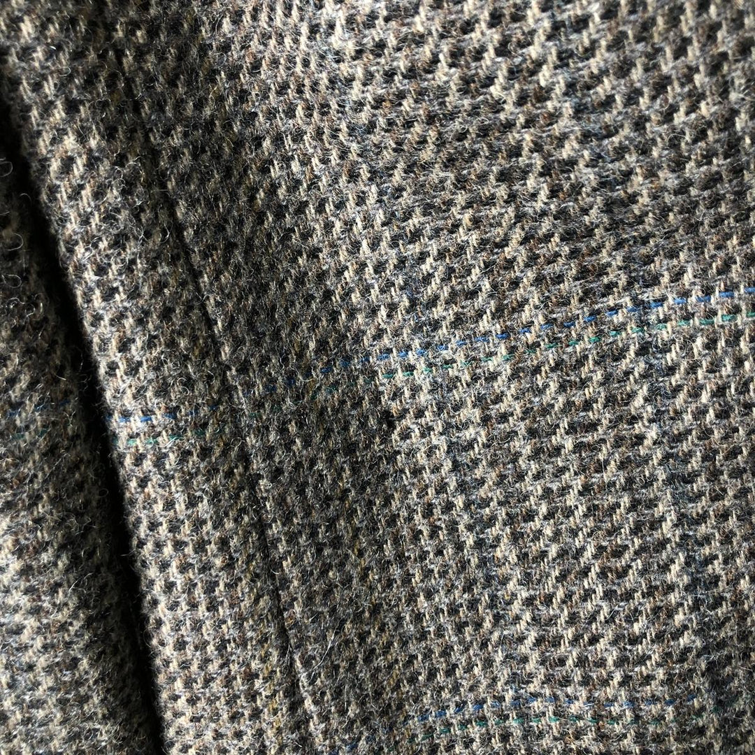 Haggar Imperial Check Pattern Wool Tailored Jacket, Made in USA, Men's Size Medium wool brown type Vintage Second Hand