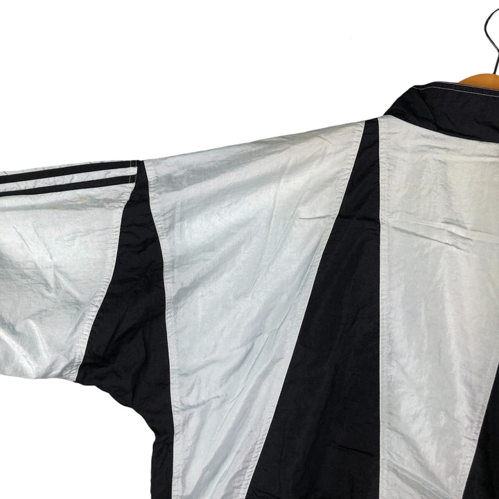 Vintage 80s-90'S Adidas nylon jacket, men's XL size Nylon Blue type light blue Vintage Second Hand