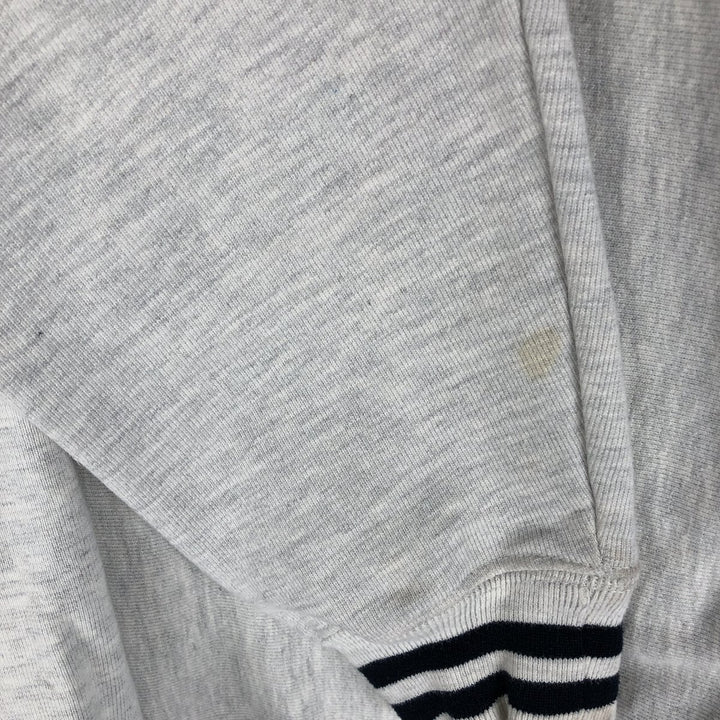 Champion REVERSE WEAVE Reverse Weave Print Sweatshirt, Men's Size Small cotton gray type Vintage Second Hand