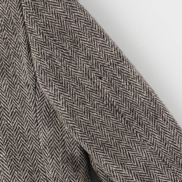 Vintage Harris Tweed herringbone wool tailored jacket from the 1980'S to 1990s, made in the USA, size M. wool gray type Vintage Second Hand