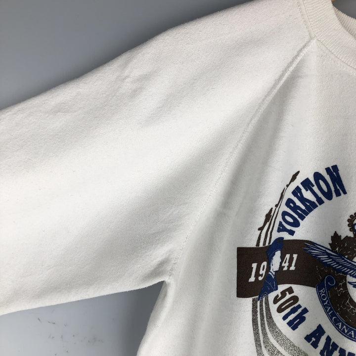 Vintage 90'S Hanes eagle print sweatshirt, made in the USA, size L, men's. polyester white type Vintage Second Hand