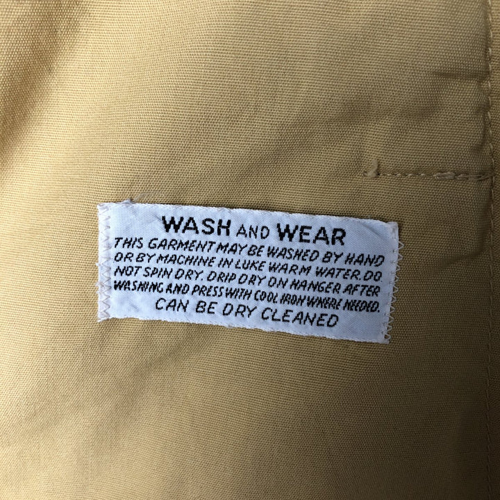 Vintage 60s-70'S PETERS Harrington Swing Jacket, Made in USA, Men's Size Medium Dacron Polyester ocher yellow type Vintage Second Hand