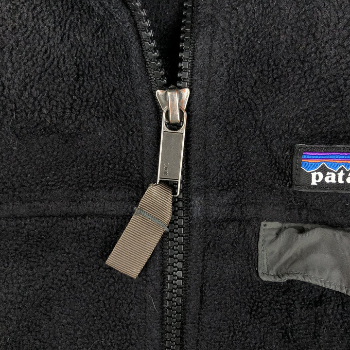 Patagonia Synchilla Fleece Vest (25500FA15), Men's Size L polyester black type Vintage Second Hand