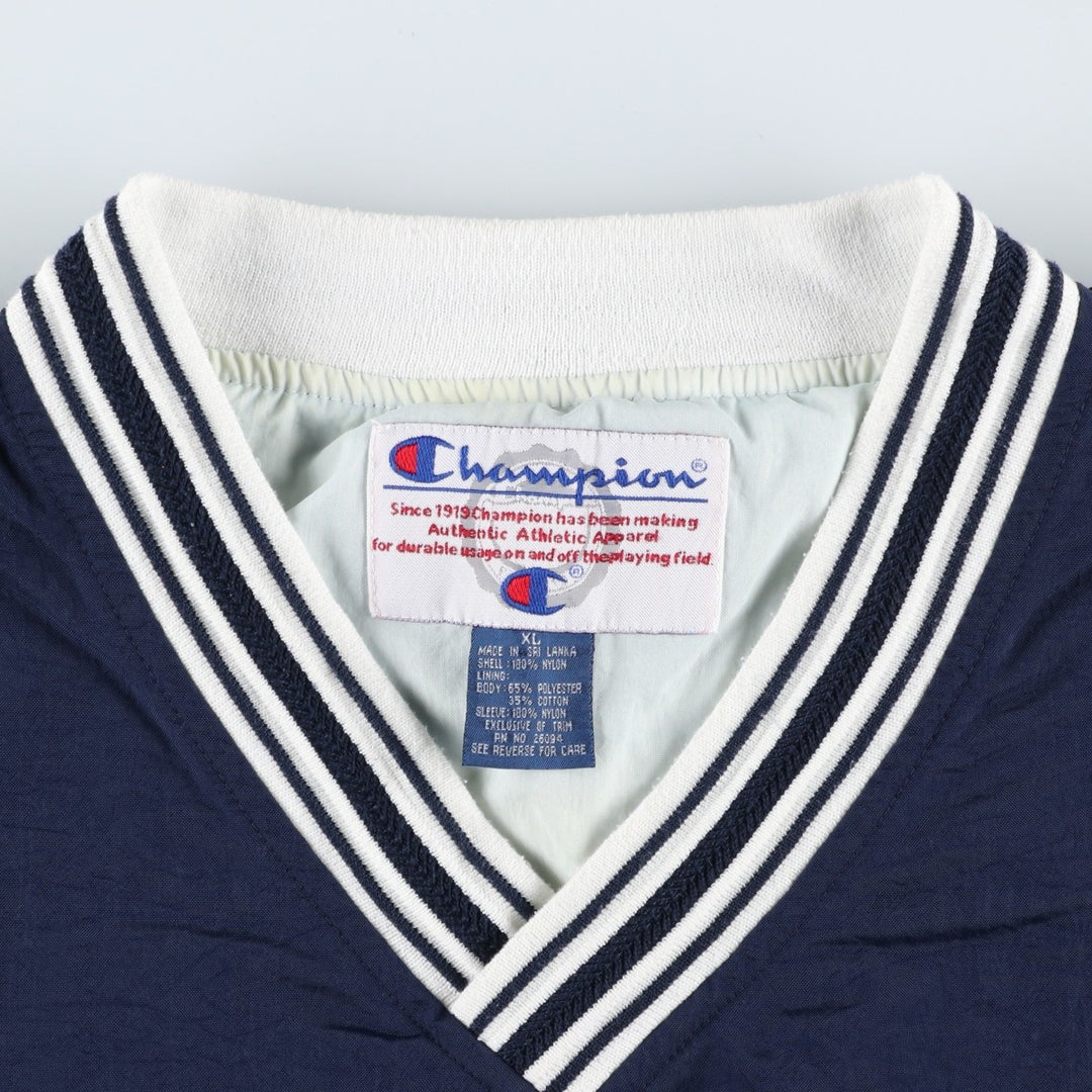 90'S Champion V-neck college nylon pullover, men's size XL, vintage Nylon navy blue type Vintage Second Hand