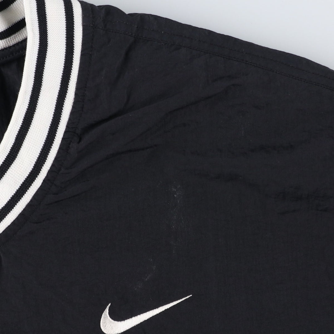 90'S Nike V-neck nylon pullover, men's size M, vintage Nylon black type Vintage Second Hand