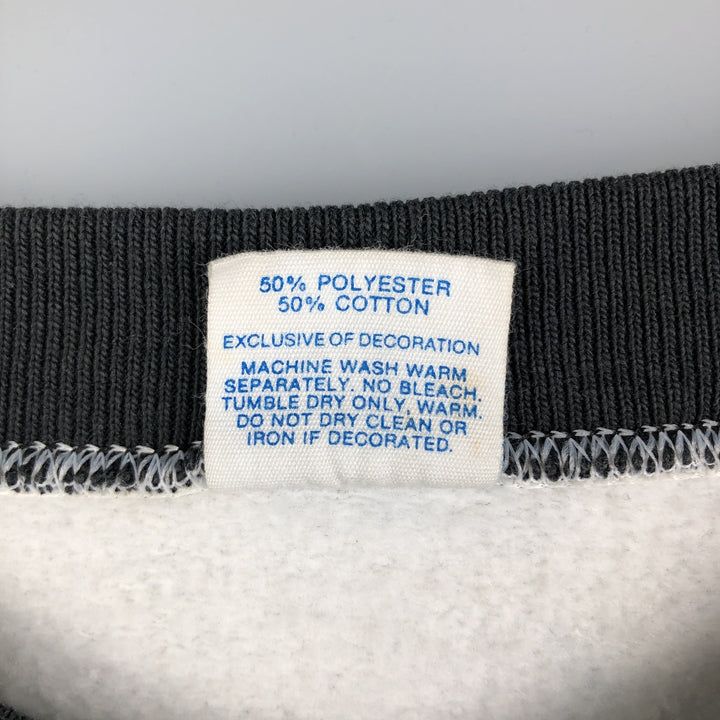 Vintage 1980'S Disney Mickey Mouse character sweatshirt, made in the USA, size M, men's cotton white type Vintage Second Hand