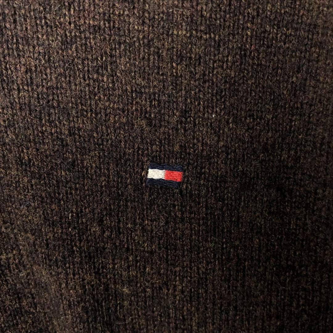 Tommy Hilfiger V-neck lambswool knit sweater, men's size M Lamb wool brown type Vintage Second Hand