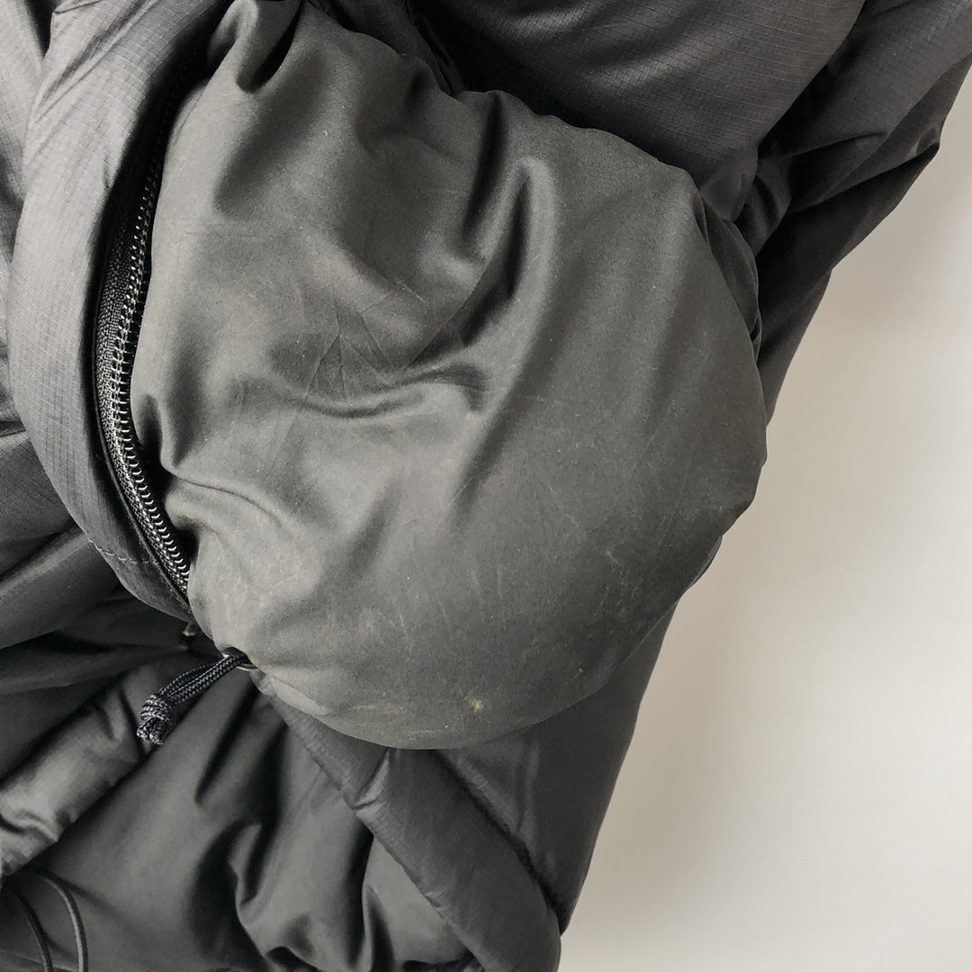 The North Face 550 Fill Power Goose Down Vest, Men's Size Medium Nylon black type Vintage Second Hand