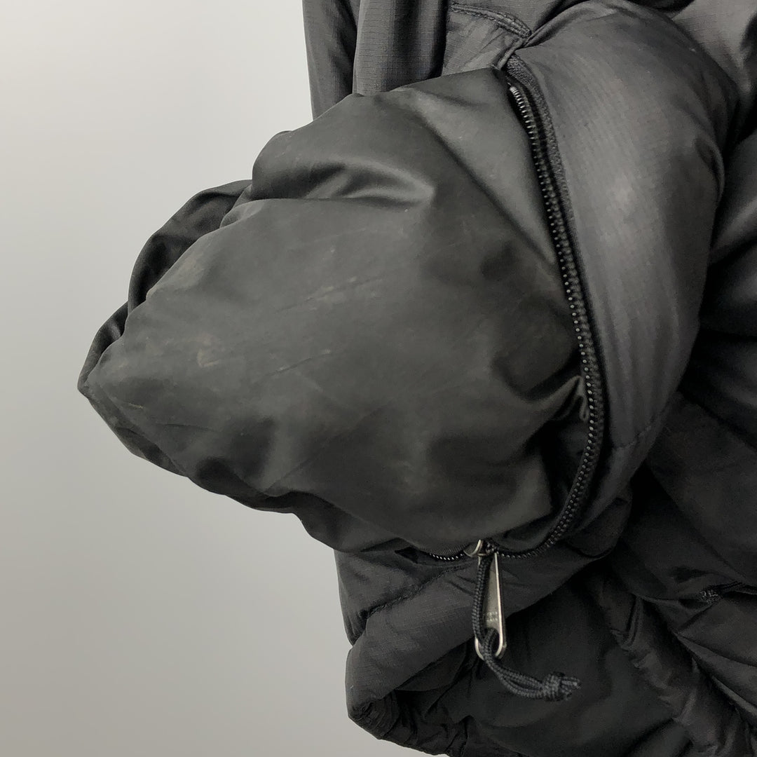 The North Face 550 Fill Power Goose Down Vest, Men's Size Medium Nylon black type Vintage Second Hand