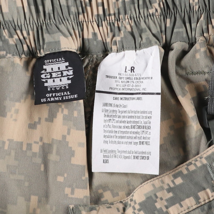Oversized, authentic US military ECWCS Gen3 Level 5 Camouflage Pattern ACU Digital Camo Softshell Pants, Made in USA, Men's Size LR (equivalent to W41). Nylon Khaki type sage green Vintage Second Hand