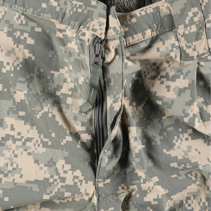 Oversized, authentic US military ECWCS Gen3 Level 5 Camouflage Pattern ACU Digital Camo Softshell Pants, Made in USA, Men's Size LR (equivalent to W41). Nylon Khaki type sage green Vintage Second Hand