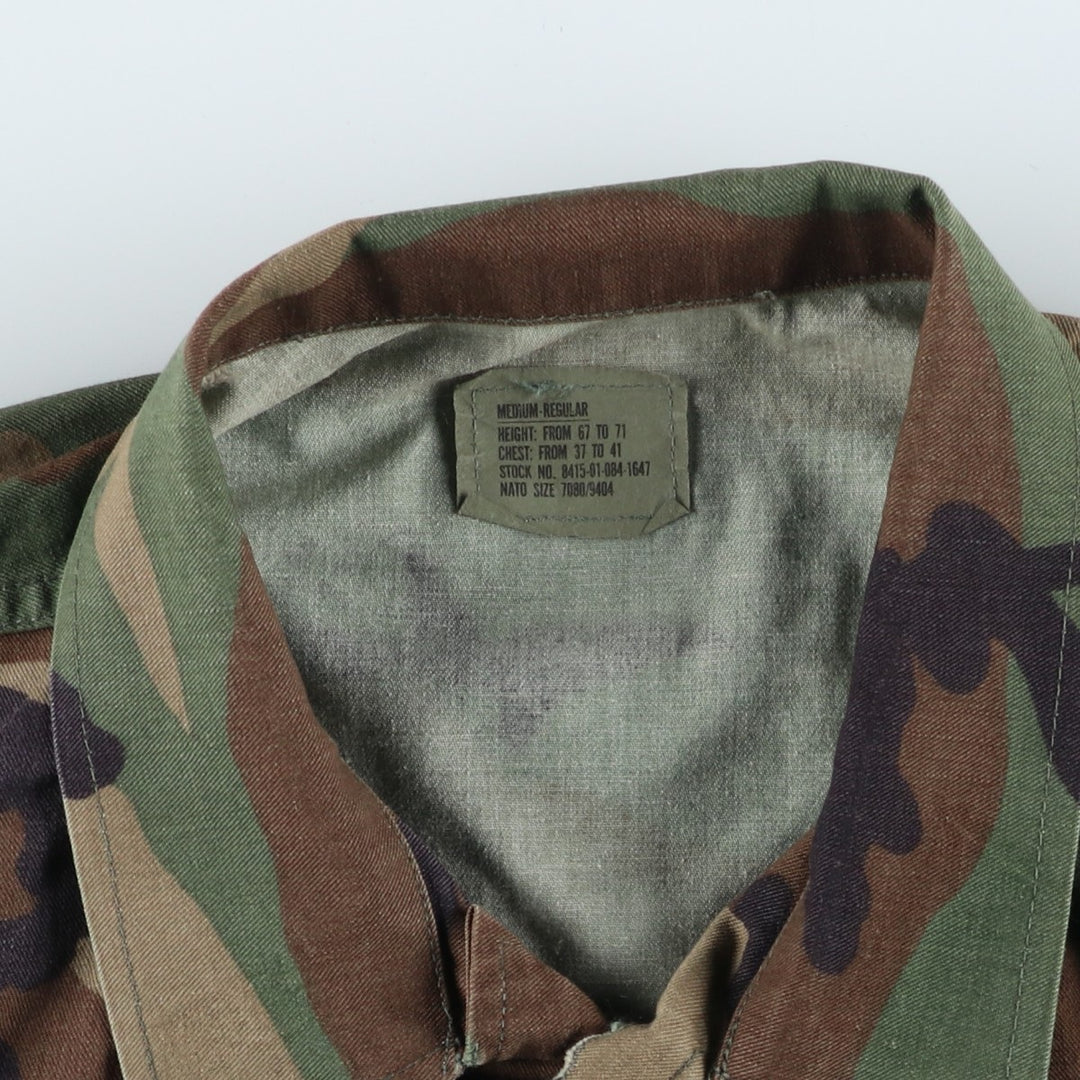 1990'S US Military Camouflage Pattern Woodland Camo BDU Military Jacket, Made in USA, Medium-Regular, Men's Size M, Vintage Nylon Khaki type Vintage Second Hand