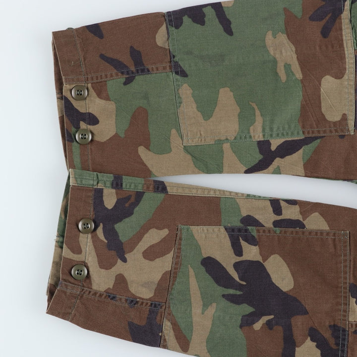 1990'S US Military Camouflage Pattern Woodland Camo BDU Military Jacket, Made in USA, Medium-Regular, Men's Size M, Vintage Nylon Khaki type Vintage Second Hand