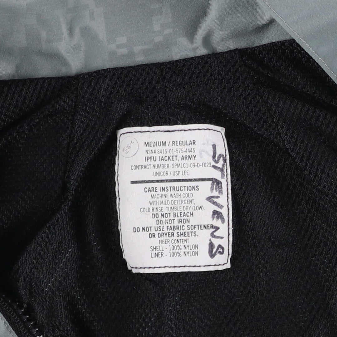 Authentic US Army IPFU Training Jacket, ACU, Digital Camo, Nylon Jacket, Made in USA, Medium, from the 2000s Nylon gray type Vintage Second Hand