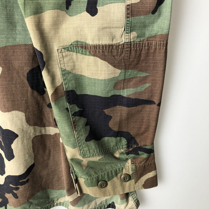 Vintage US Military Camouflage Woodland Camo Ripstop BDU Military Jacket, Men's Size Medium cotton Khaki type Vintage Second Hand