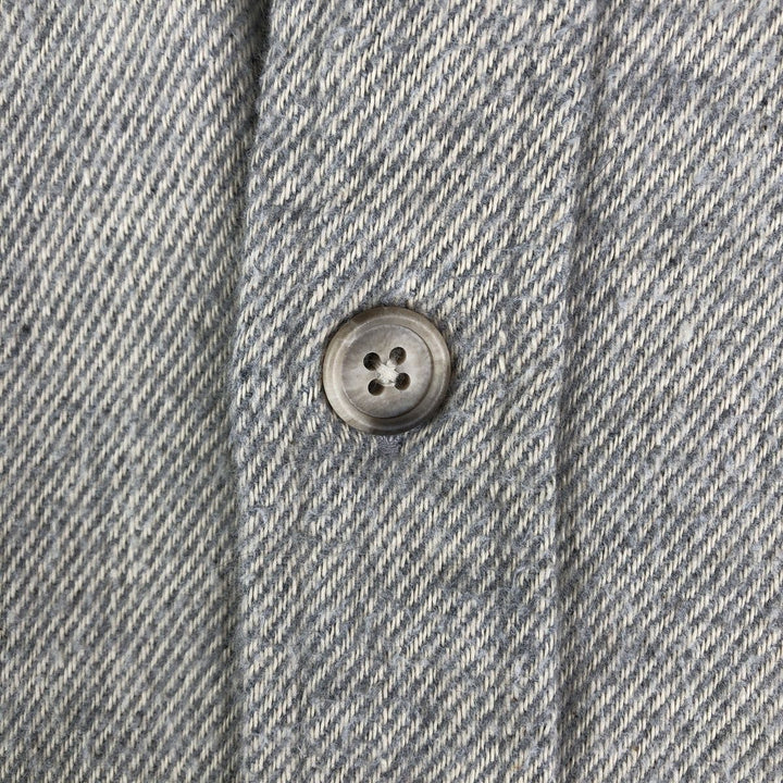 Vintage LLBean Timberline Shirt from the 1980'S to 1990s, made in the USA, men's size L. cotton gray type Vintage Second Hand