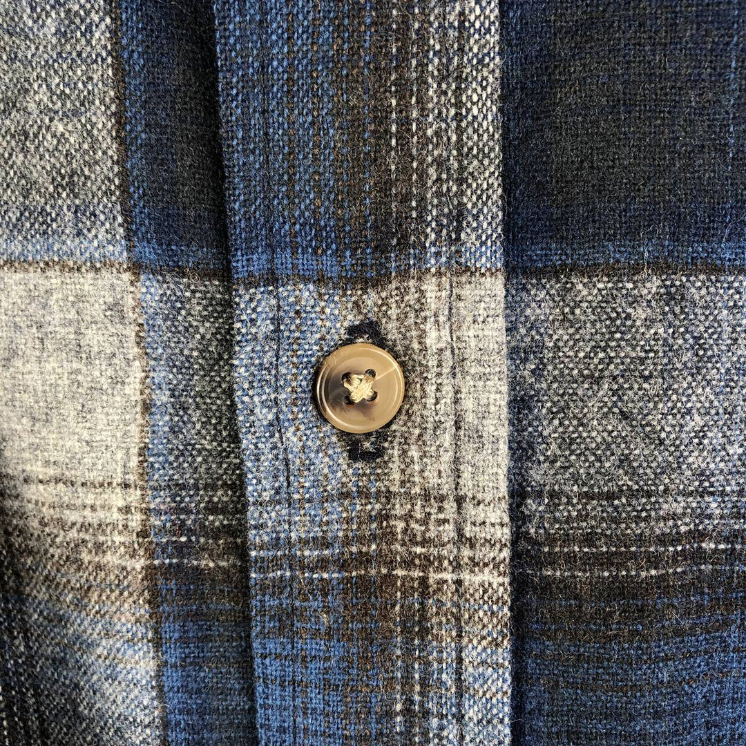 Pendleton Check Pattern Wool Shirt, Men's Size L wool navy blue type Vintage Second Hand