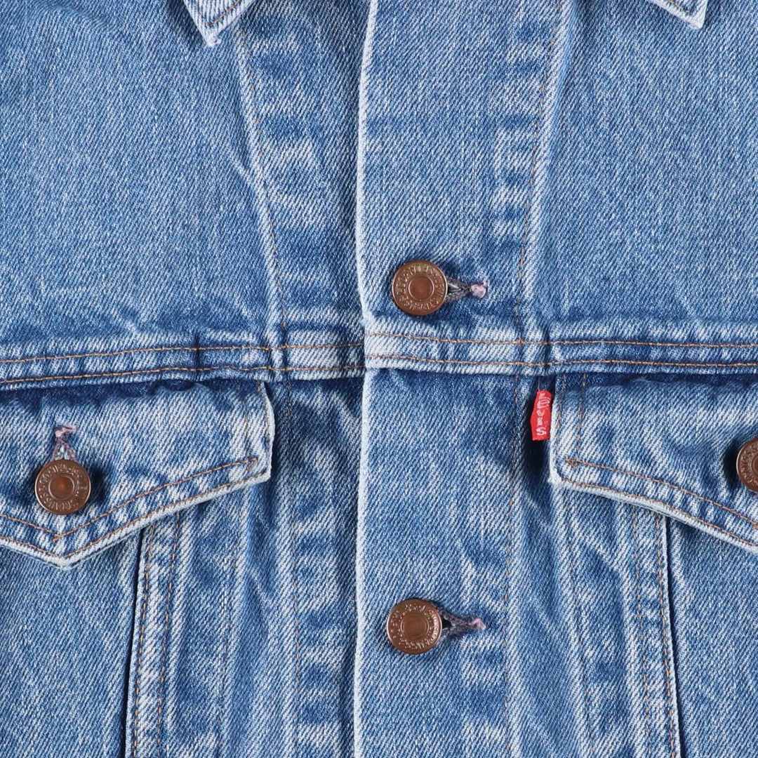 Vintage Levi's denim jacket, made in Canada, size S, men's size small cotton blue type Vintage Second Hand
