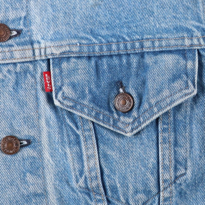 Vintage Levi's 70505-0213 denim jacket, made in the USA, size M. cotton blue type Vintage Second Hand