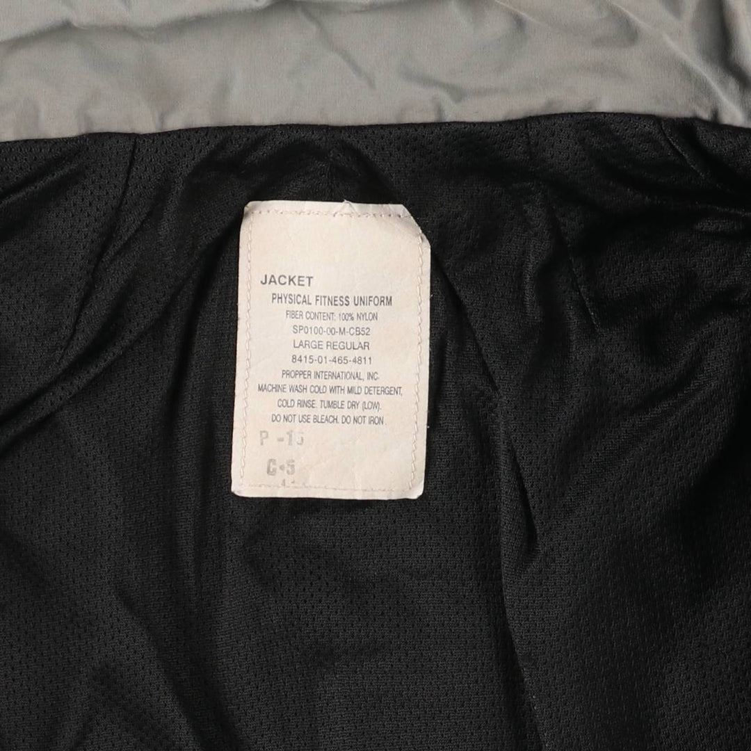 Authentic US Army PFU training jacket from the 2000s, made in the USA, large regular size, equivalent to men's size L. Nylon gray type Vintage Second Hand
