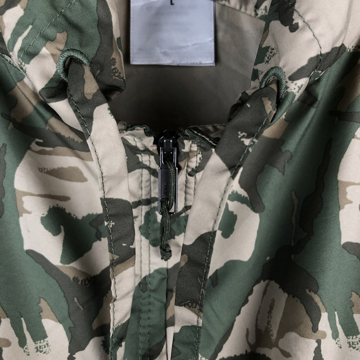 Patagonia Variable Hoody 27235SP15 Camouflage Pattern Hooded Windbreaker, Men's Size L polyester Khaki type Vintage Second Hand