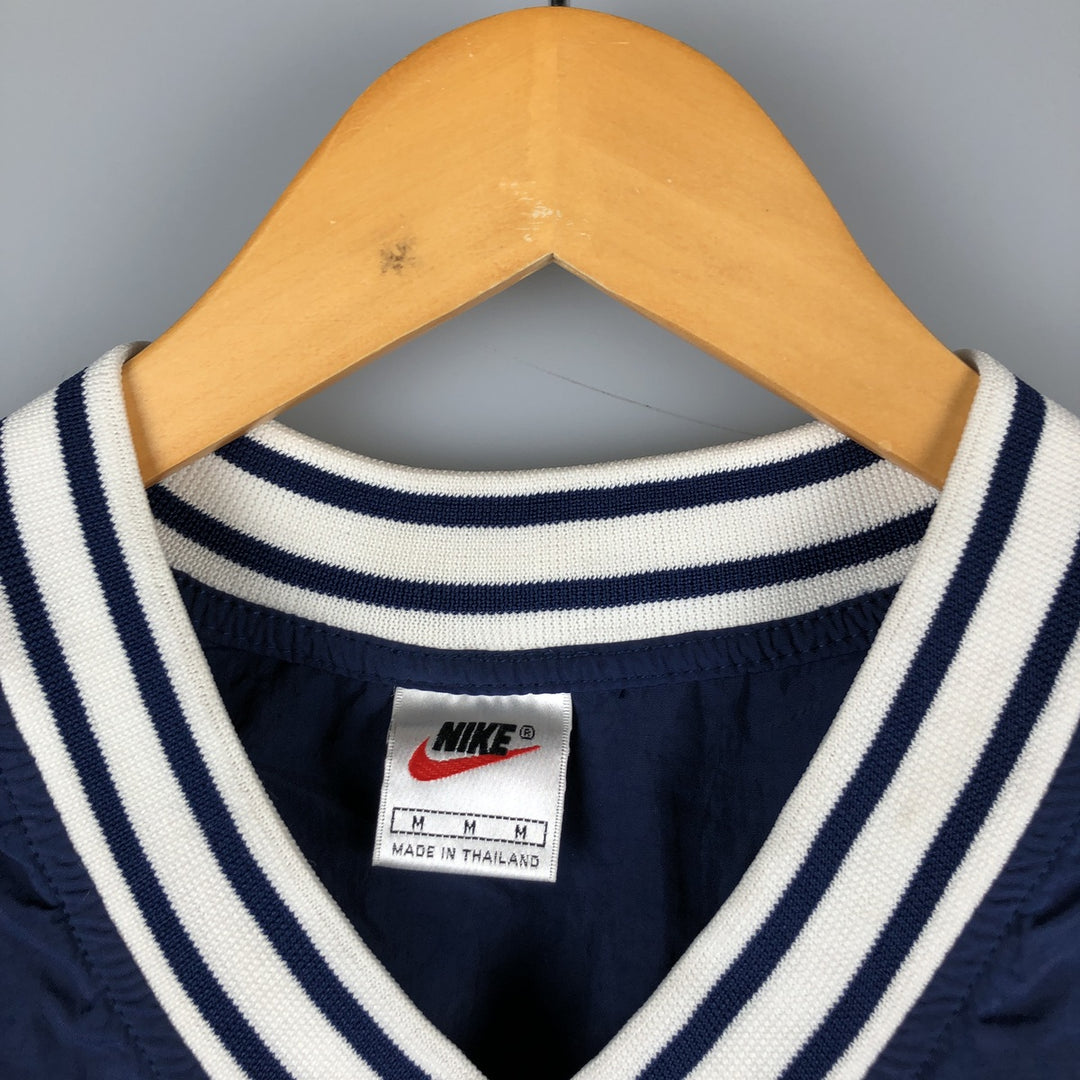 90'S Nike V-neck nylon pullover, men's size M, vintage Nylon navy blue type Vintage Second Hand