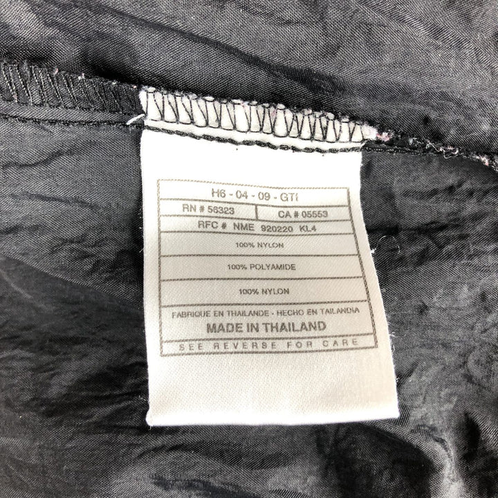 90'S Nike V-neck nylon pullover, men's size M, vintage Nylon black type Vintage Second Hand