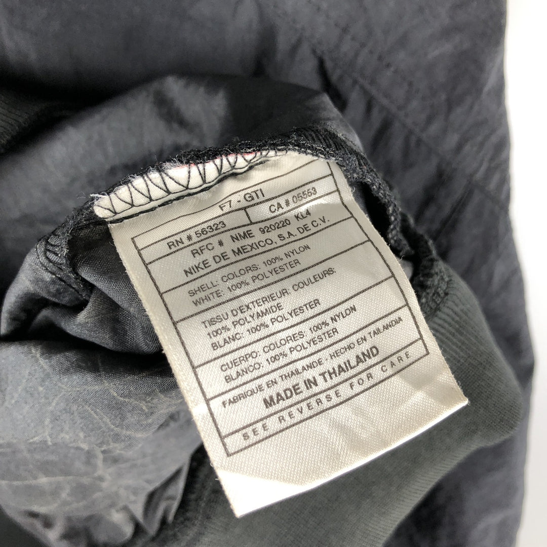 90'S Nike V-neck nylon pullover, men's size L, vintage Nylon black type Vintage Second Hand