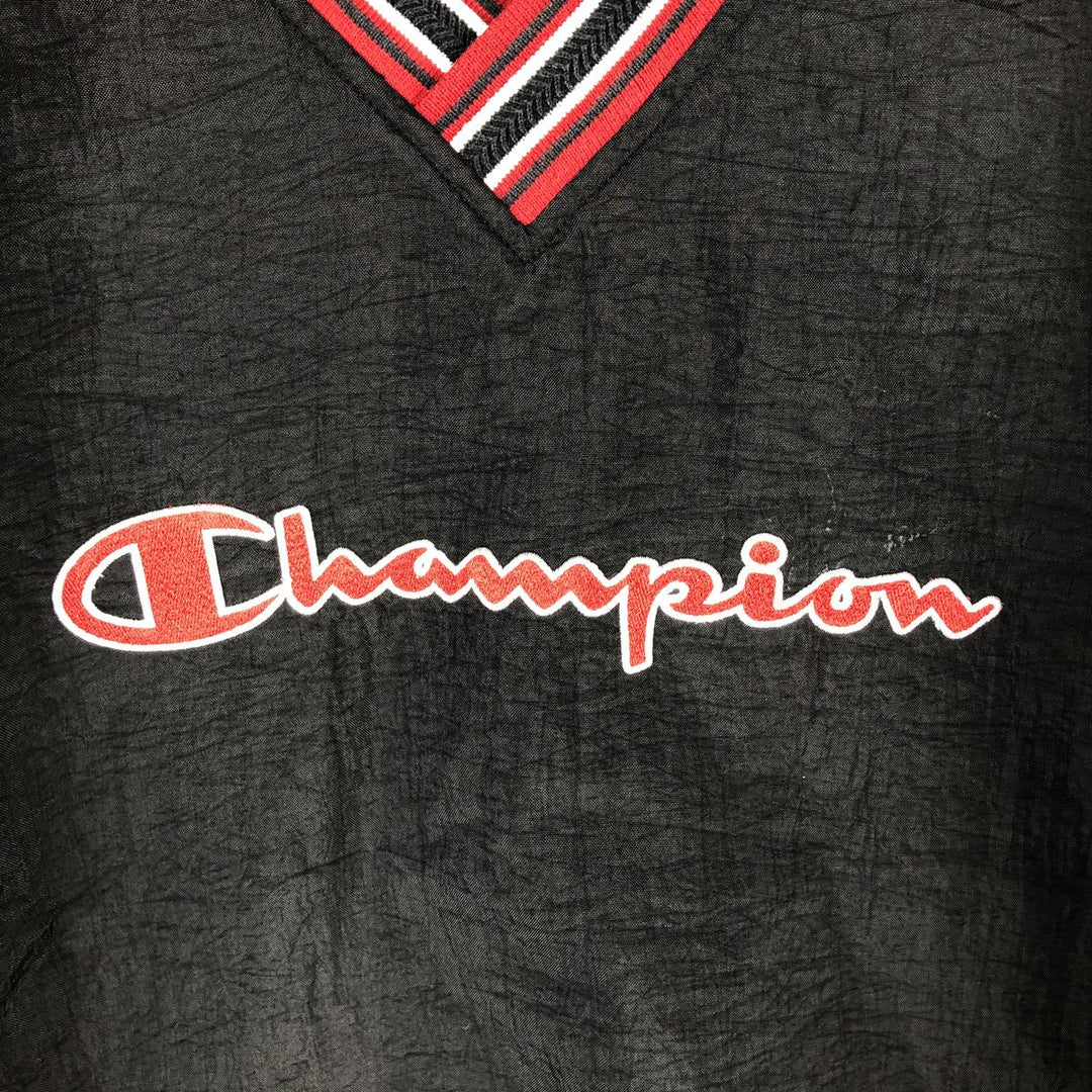Champion V-neck nylon pullover, men's size M, vintage Nylon black type Vintage Second Hand