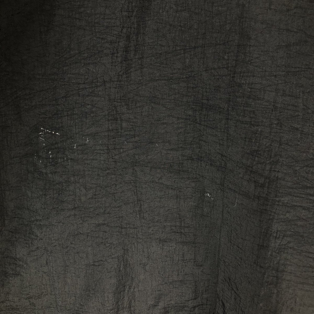 Champion V-neck nylon pullover, men's size M, vintage Nylon black type Vintage Second Hand