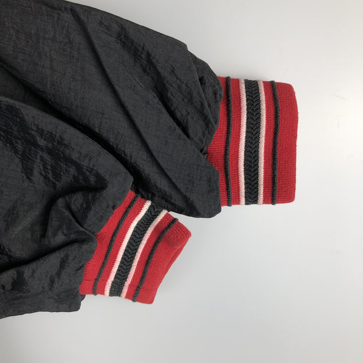 Champion V-neck nylon pullover, men's size M, vintage Nylon black type Vintage Second Hand