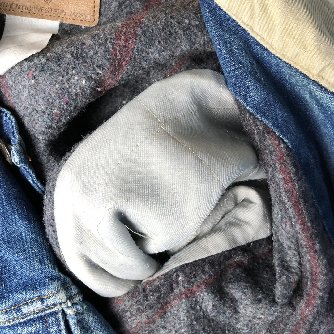Vintage 90'S Wrangler denim jacket, men's size XXL unclear blue type Vintage Second Hand