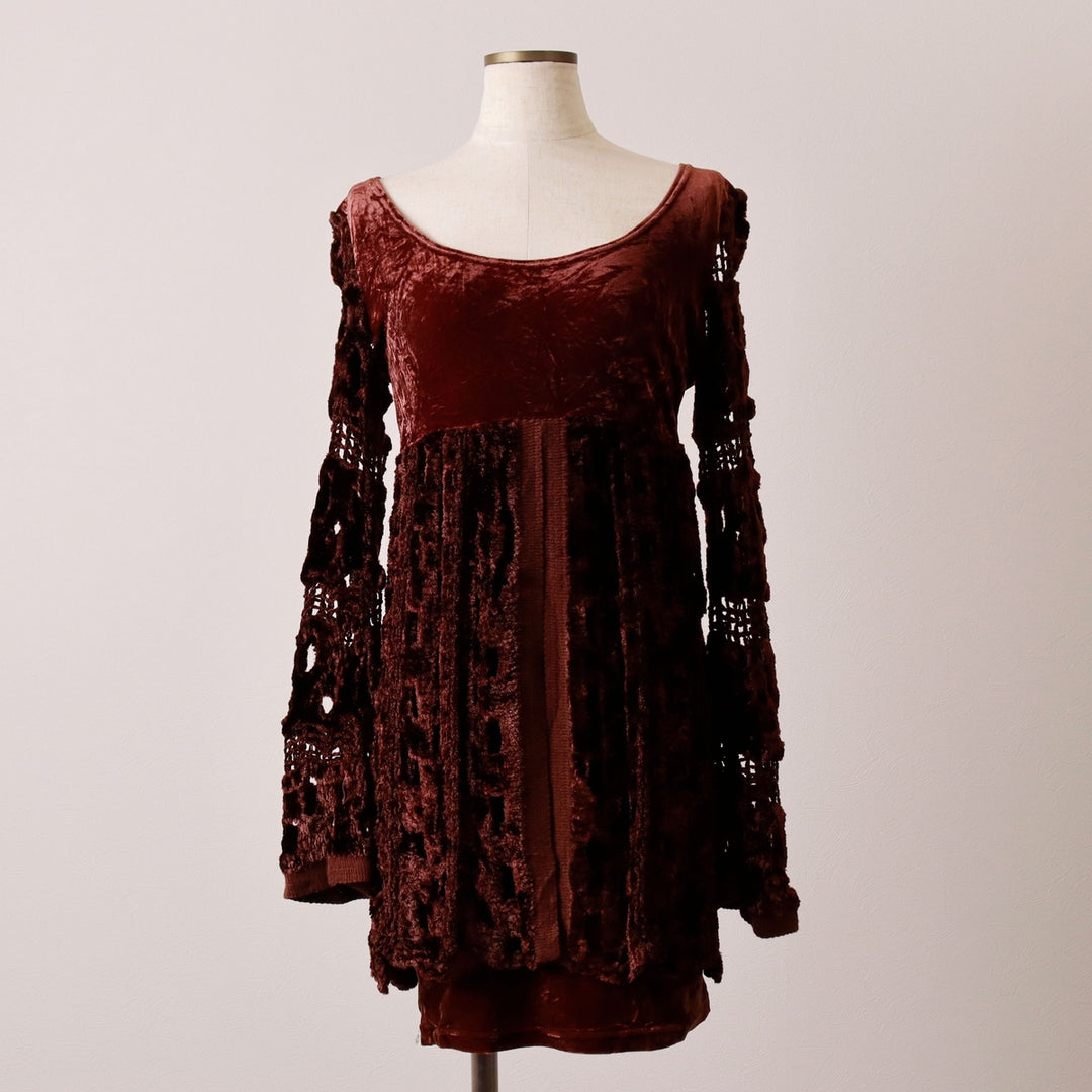TRICIA JONES Velour Cutwork Embroidered Long Sleeve Flared Mini Dress, Women's Size M acetate brown type Vintage Second Hand