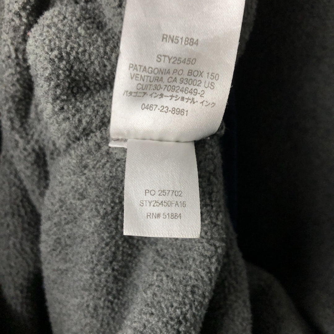 Patagonia Synchilla Snap-T 25450FA16 Half-Snap Fleece Pullover, Men's Size Medium polyester gray type Vintage Second Hand