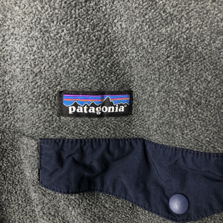 Patagonia Synchilla Snap-T 25450FA16 Half-Snap Fleece Pullover, Men's Size Medium polyester gray type Vintage Second Hand