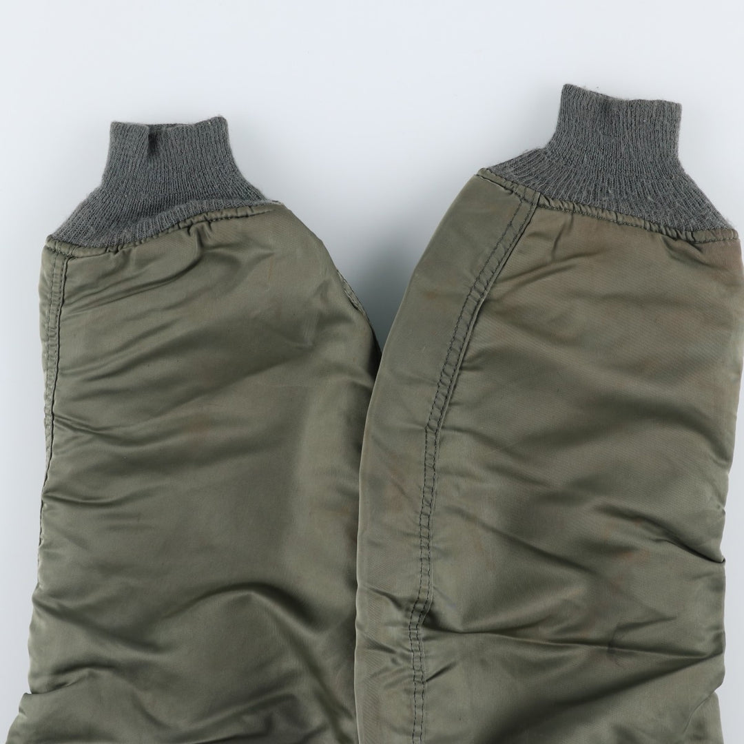 90'S civilian Alpha MA-1 style padded military flight jacket, made in the USA, men's size M, vintage Nylon Khaki type Vintage Second Hand