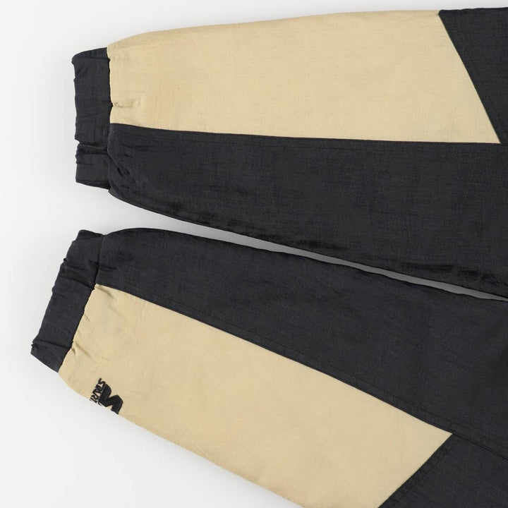 90'S Starter NFL PROLINE NFL New Orleans Saints Back Logo Padded Anorak Parka, Men's Size Small Nylon Beige type Vintage Second Hand