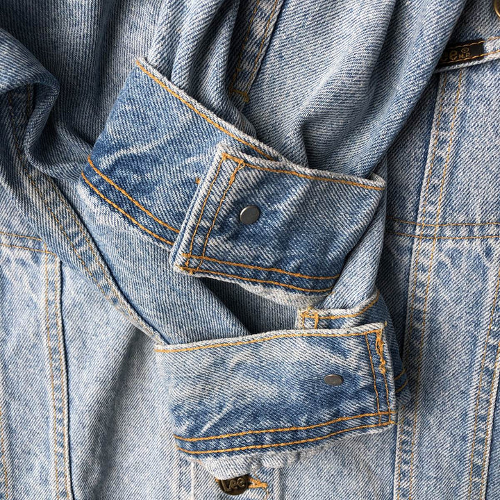 Vintage 90'S Lee denim jacket, made in Canada, size L, men's cotton Blue type light blue Vintage Second Hand