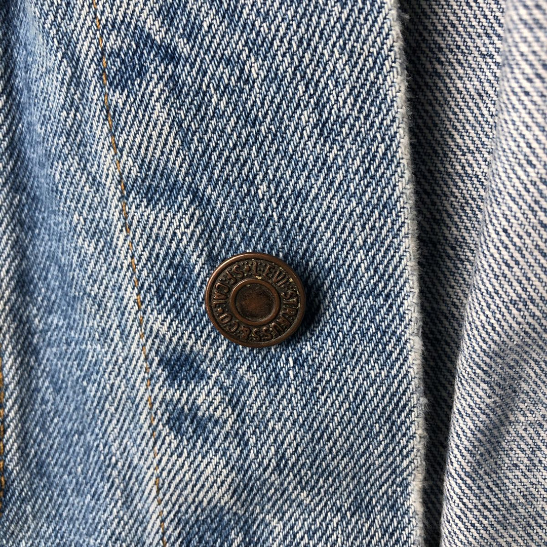 Vintage 1990'S Levi's 75525-4891 denim jacket, made in Canada, size M. cotton Blue type light blue Vintage Second Hand