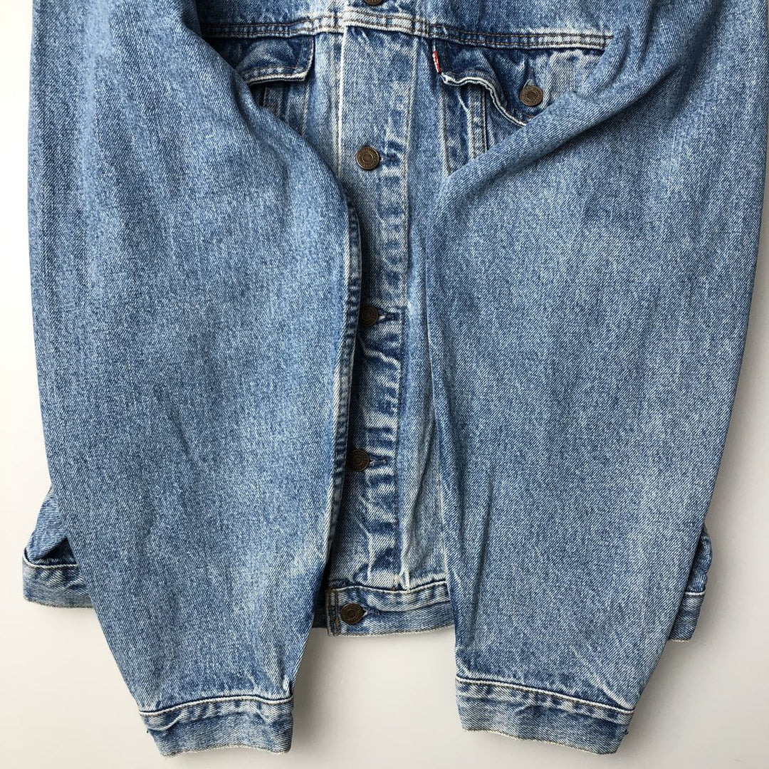 Vintage 1990'S Levi's 75525-4891 denim jacket, made in Canada, size M. cotton Blue type light blue Vintage Second Hand