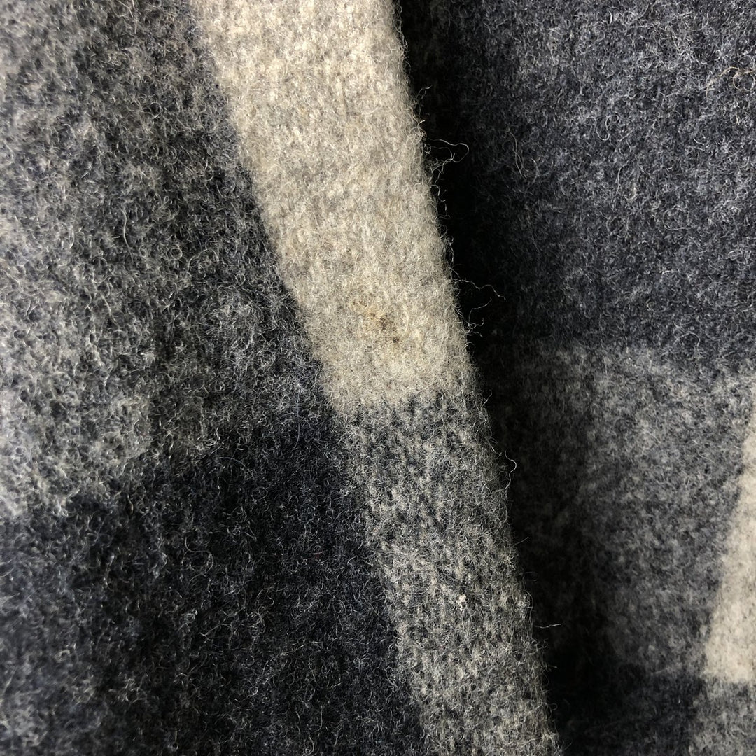 Vintage 1970'S WOOLRICH buffalo check wool shirt jacket, made in the USA, men's size XL wool gray type Vintage Second Hand