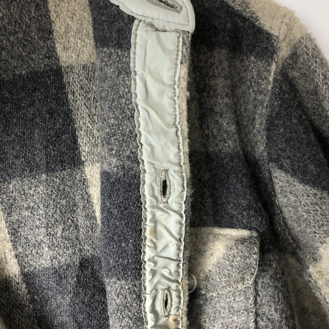 Vintage 1970'S WOOLRICH buffalo check wool shirt jacket, made in the USA, men's size XL wool gray type Vintage Second Hand