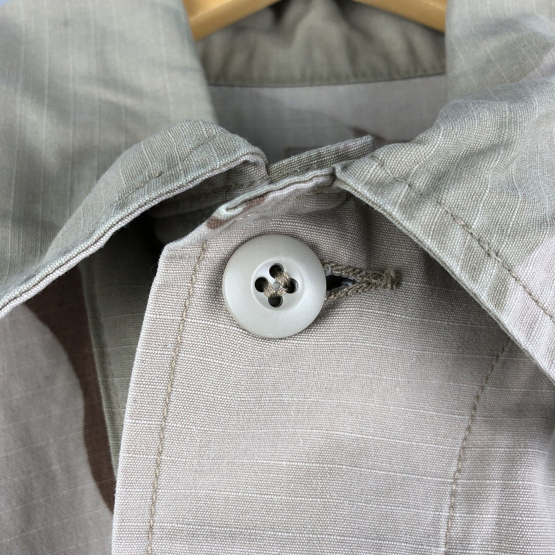 Authentic 1990'S US Military USAF Camouflage Pattern 3C Desert Camo Ripstop Military Jacket, Made in USA, Small-Short, Men's Size Small Nylon Khaki type brown Vintage Second Hand