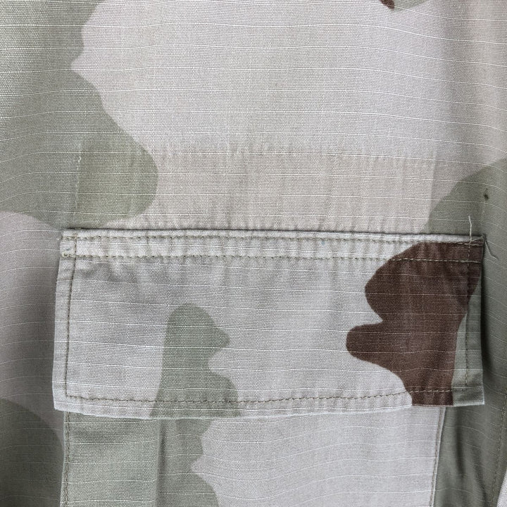 Authentic 1990'S US Military USAF Camouflage Pattern 3C Desert Camo Ripstop Military Jacket, Made in USA, Small-Short, Men's Size Small Nylon Khaki type brown Vintage Second Hand