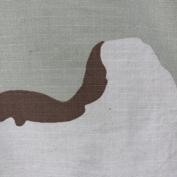 Authentic 1990'S US Military USAF Camouflage Pattern 3C Desert Camo Ripstop Military Jacket, Made in USA, Small-Short, Men's Size Small Nylon Khaki type brown Vintage Second Hand