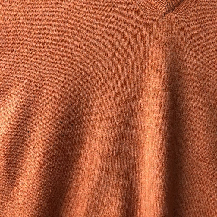 Oversized Lacoste V-neck lambswool knit sweater, size 9, men's XXXL Lamb wool orange type Vintage Second Hand