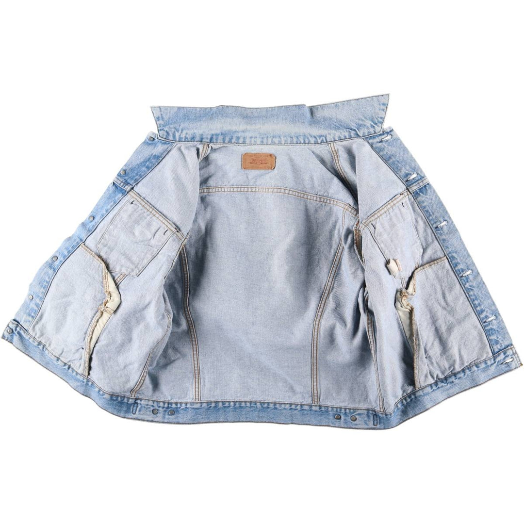 Vintage Levi's 71506-0214 denim jacket, made in the USA, size L. cotton blue type Vintage Second Hand