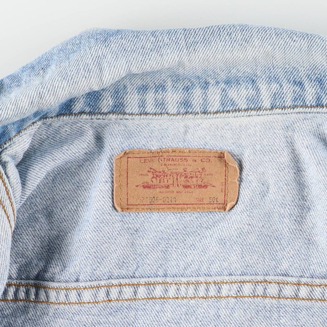 Vintage Levi's 71506-0214 denim jacket, made in the USA, size L. cotton blue type Vintage Second Hand