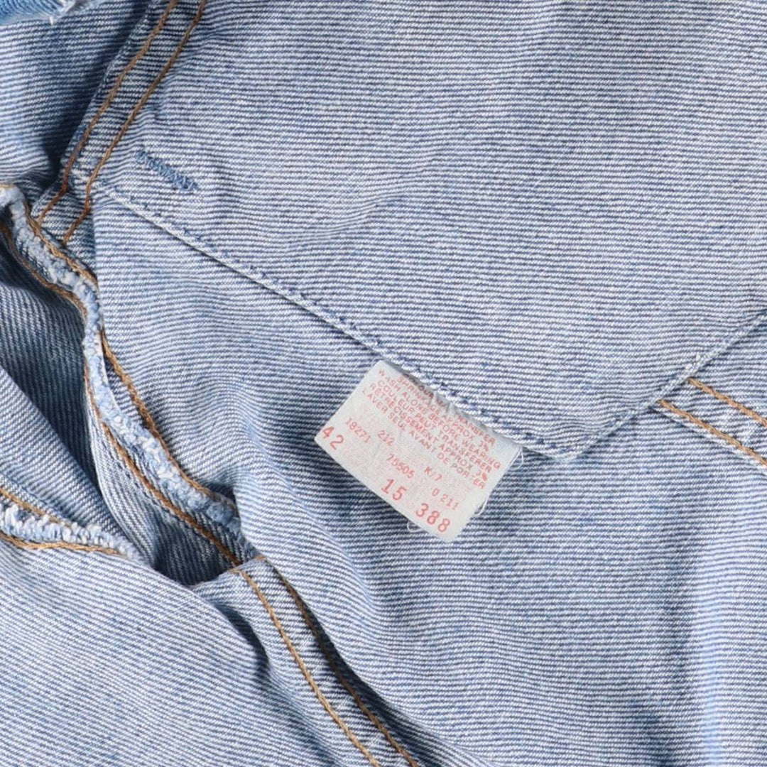 Vintage Levi's 75505-0211 denim jacket, made in Canada, size M. cotton blue type Vintage Second Hand