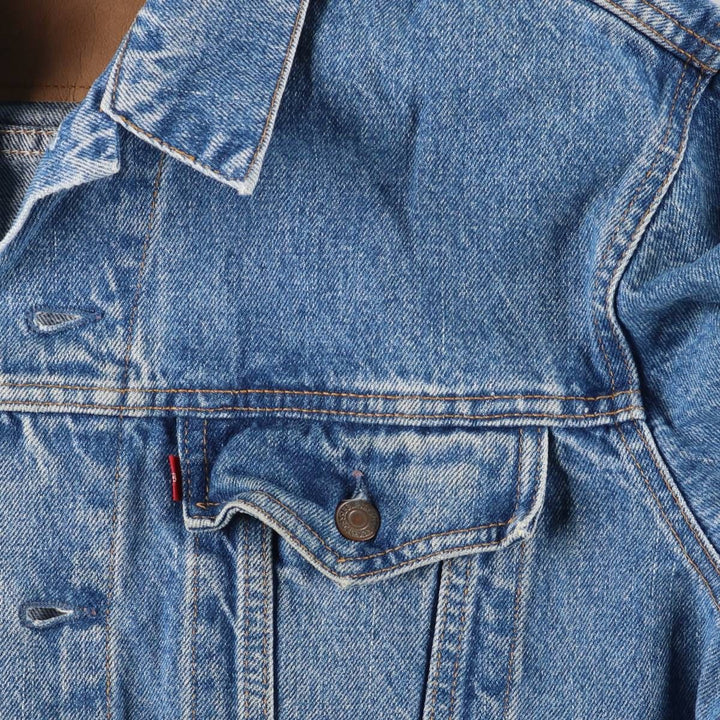 Vintage Levi's denim jacket, made in Canada, size L, men's size L cotton blue type Vintage Second Hand